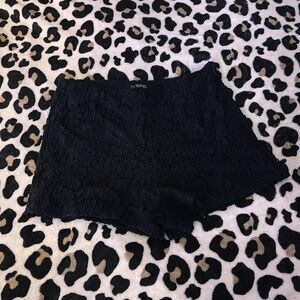 Ci Sono flower laced shorts